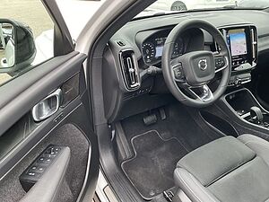 Volvo  T5 Plus Dark Plug-In 2WD AHK ACC 360°