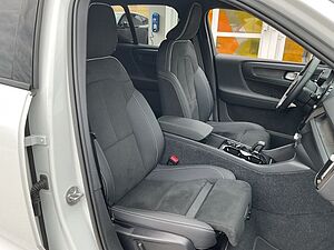 Volvo  T5 Plus Dark Plug-In 2WD AHK ACC 360°