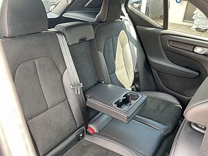 Volvo  T5 R Design Plug-In 2WD Teilleder-Alcantara