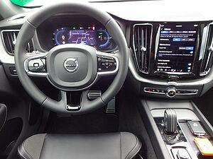 Volvo  T6 R Design Plug-In AWD AHK Google PANO ACC
