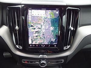 Volvo  T6 R Design Plug-In AWD AHK Google PANO ACC