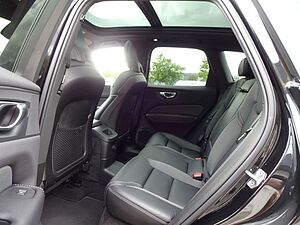 Volvo  T6 R Design Plug-In AWD AHK Google PANO ACC