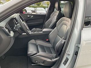 Volvo  Plus Dark 2WD Google Pano 360 H&K BLIS