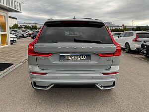 Volvo  Plus Dark 2WD Google Pano 360 H&K BLIS