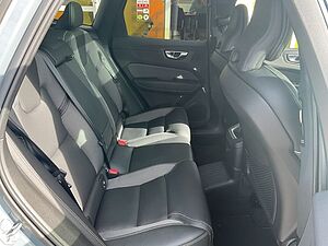 Volvo  R Design T6 GOOGLE AWD ACC 360° AHK
