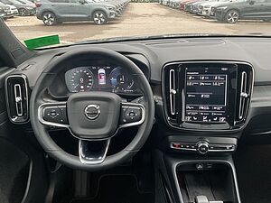 Volvo  T5 Ultimate Dark Plug-In ACC Pano 360° HK