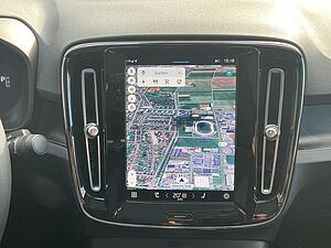 Volvo  Plus Single Ext. Range Electric 2WD AHK ACC