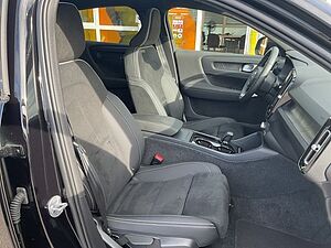 Volvo  Plus Single Ext. Range Electric 2WD AHK ACC