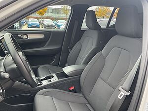 Volvo  T5 R Design Plug-In 2WD AHK BLIS 360°