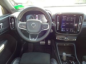 Volvo  T4 R Design 2WD ACC BLIS 360° Navi Standhz