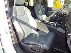 Volvo  T8 Inscription Plug-In AWD ACC AHK 7Sitze