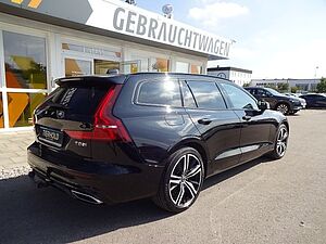 Volvo  T8 R Design Plug-In Hyb. AWD AHK Pano