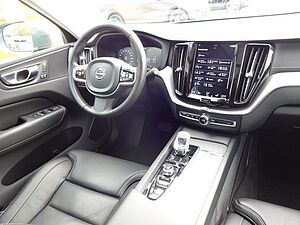 Volvo  T8 Inscription Plug-In AWD ACC Pano HUD 19'