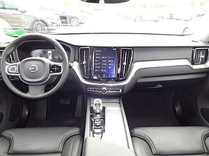 Volvo  T8 Inscription Plug-In AWD ACC Pano HUD 19'