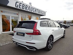 Volvo  T8 R Design Plug-In AWD AHK ACC BLIS 360°