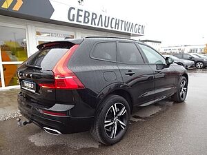 Volvo  T8 R Design Plug-In AWD AHK B&W Pano ACC