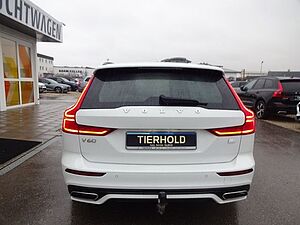 Volvo  T8 R Design Plug-In AWD AHK Pano ACC HUD