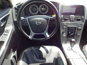 Volvo  D5 Summum AWD AT AHK ACC PANO BLIS
