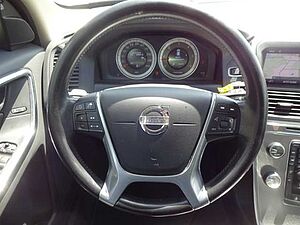 Volvo  D5 Summum AWD AT AHK ACC PANO BLIS