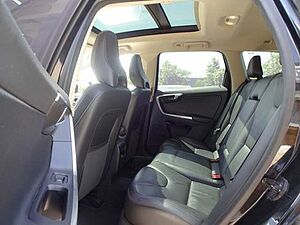 Volvo  D5 Summum AWD AT AHK ACC PANO BLIS