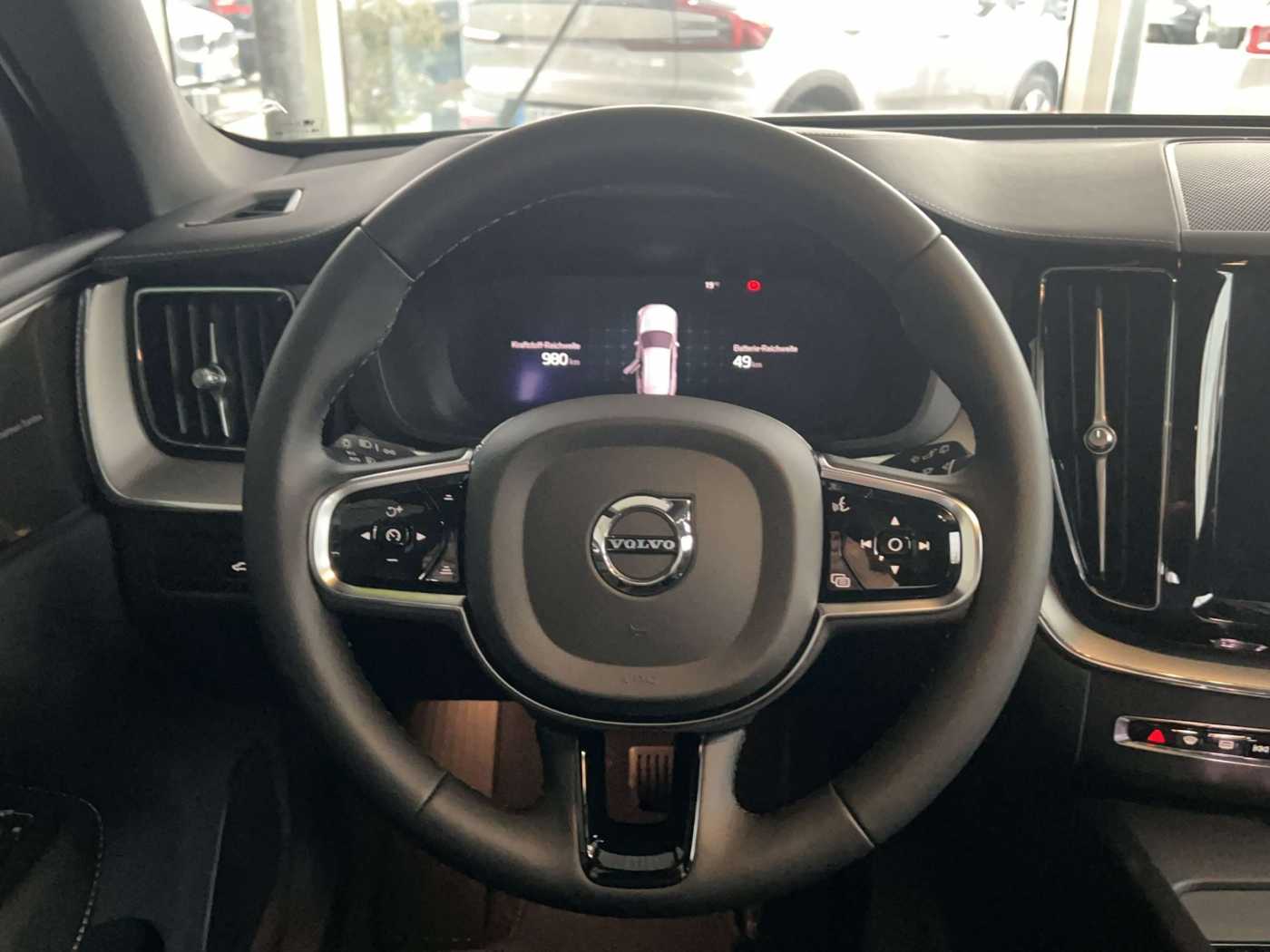Volvo  T8 Plug-In Hybrid AWD Ultimate Dark Recharge