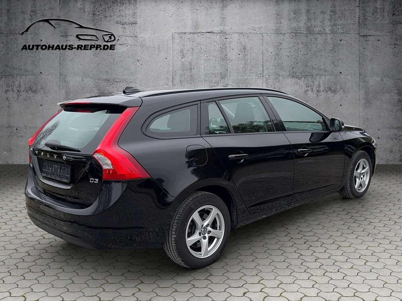 Volvo  D3 / Business Paket