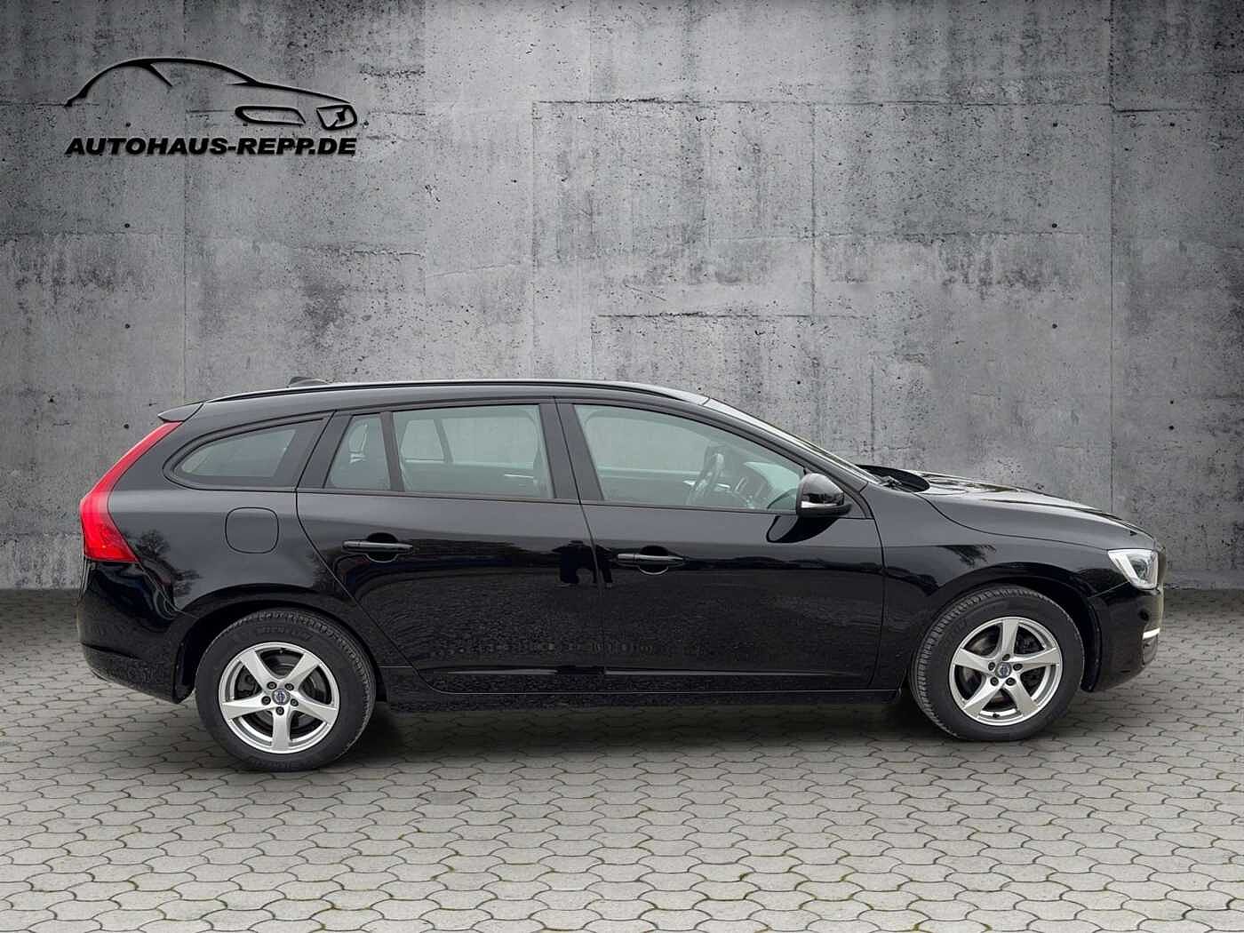 Volvo  D3 / Business Paket