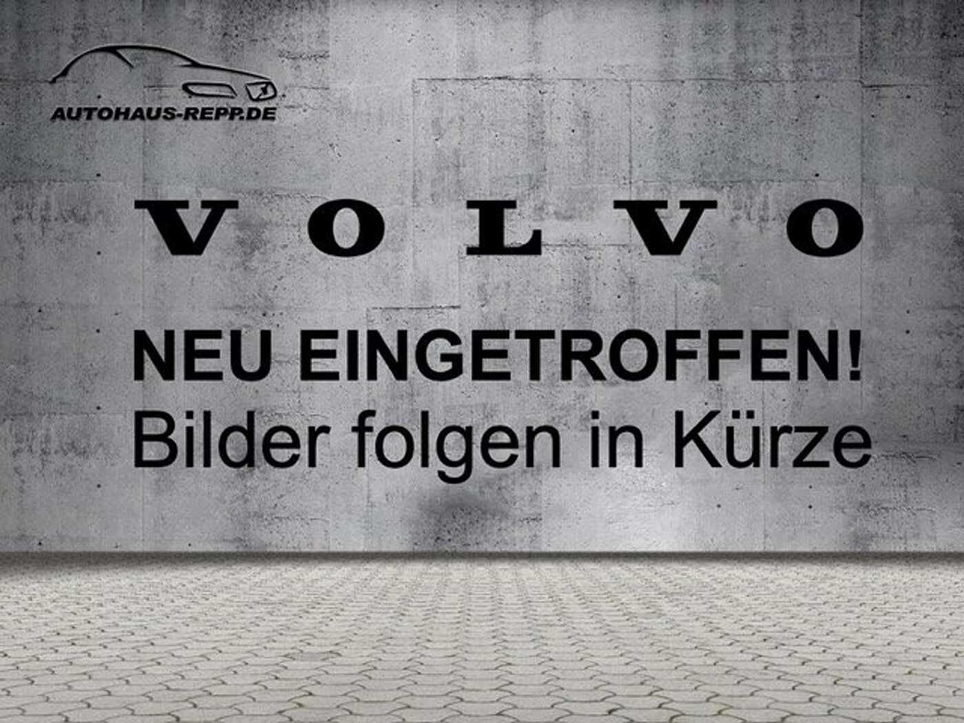 Volvo  R Design AWD