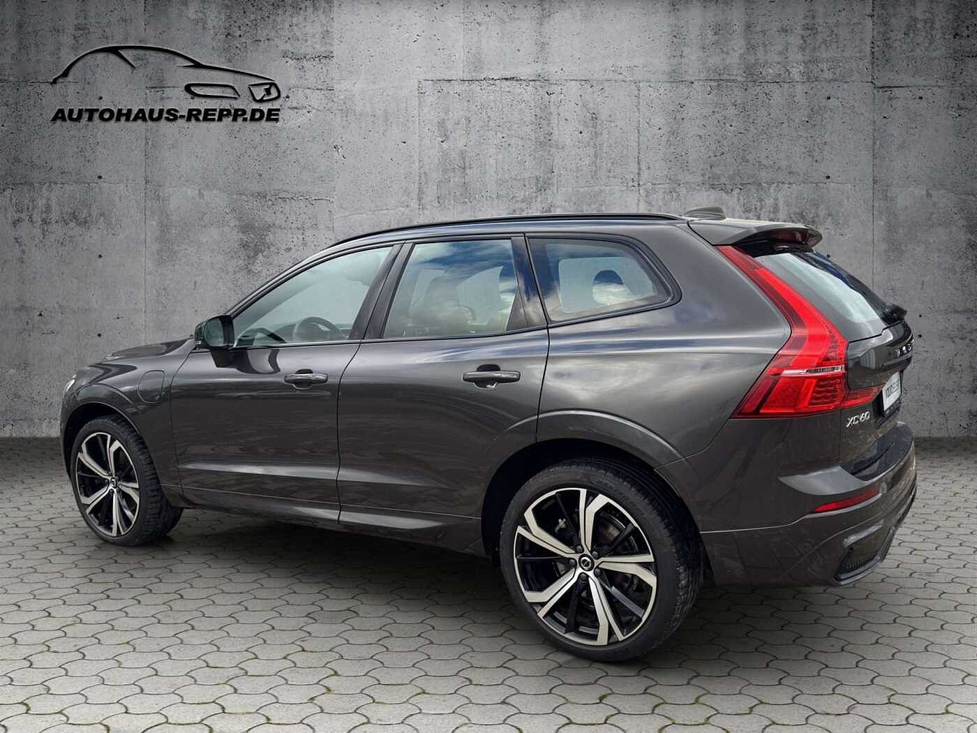 Volvo  T6 AWD R-DESIGN Recharge Plug-In Hybrid