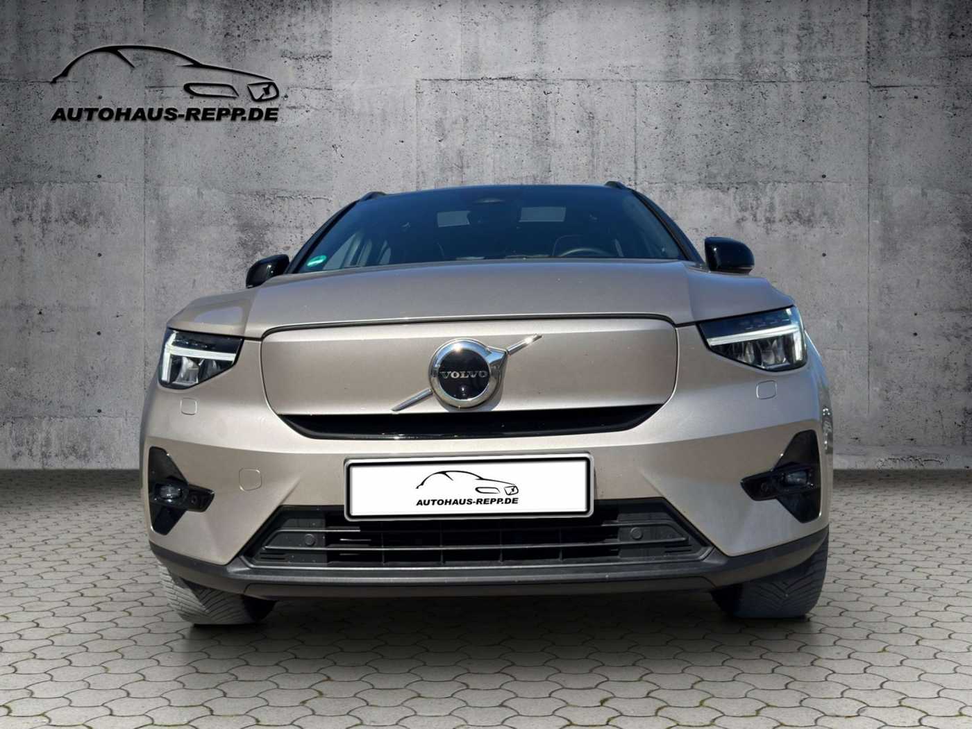 Volvo  Ultimate Recharge Pure Electric AWD