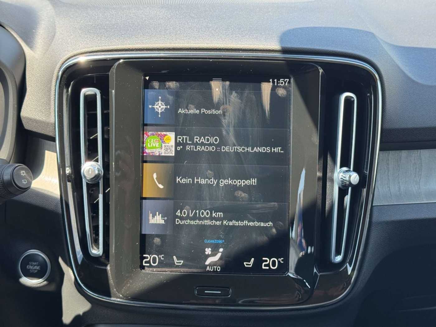 Volvo  T4 Recharge Inscription Plug-In Hybrid FWD