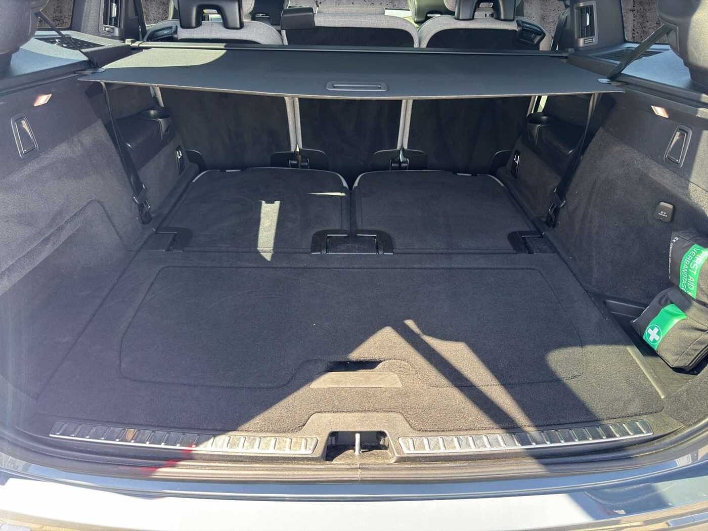 Volvo  T8 AWD Recharge Inscription *Edition-Paket*