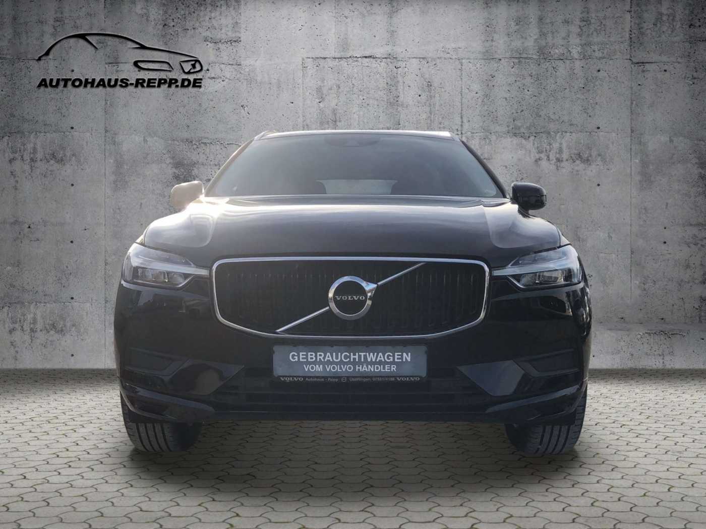 Volvo  D4 AWD Momentum