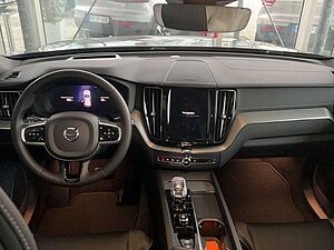Volvo  T8 Plug-In Hybrid AWD Ultimate Dark Recharge