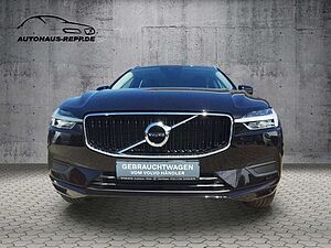 Volvo  D4 Momentum AWD