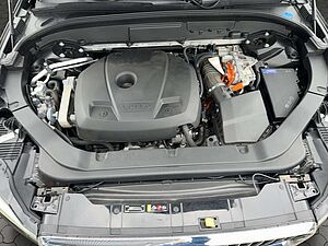 Volvo  T8 Inscription Plug-In Hybrid AWD