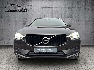 Volvo  T5 AWD Momentum Pro / *LICHT-PAKET