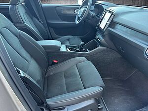 Volvo  Ultimate Recharge Pure Electric AWD