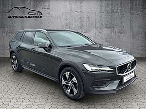 Volvo  B4 Diesel AWD / *Business-Paket*
