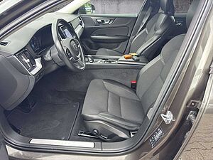 Volvo  B4 Diesel AWD / *Business-Paket*