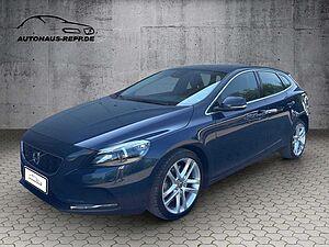 Volvo  D4 Geartronic Summum