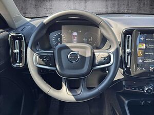 Volvo  T4 Recharge Inscription Plug-In Hybrid FWD