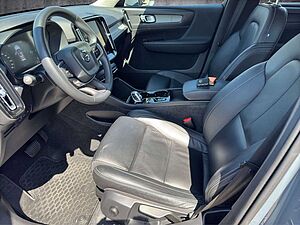 Volvo  T4 Recharge Inscription Plug-In Hybrid FWD