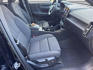 Volvo  Recharge Single Motor / Core / Pure Electric