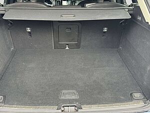 Volvo  B4 Diesel Mild-Hybrid Core 2WD