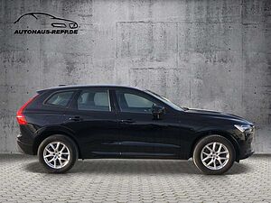 Volvo  D4 AWD Momentum