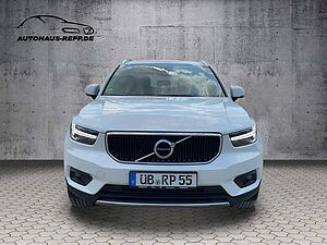 Volvo  T2 Momentum Pro 2WD / Xenium-Paket