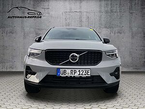 Volvo  T4 Plug-In Hybrid 2WD Plus Dark Recharge