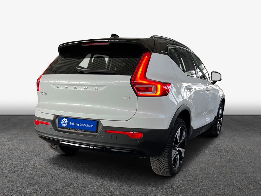 Volvo  XC40 P8 AWD R-Design PilotAssist BLIS Wärmepumpe