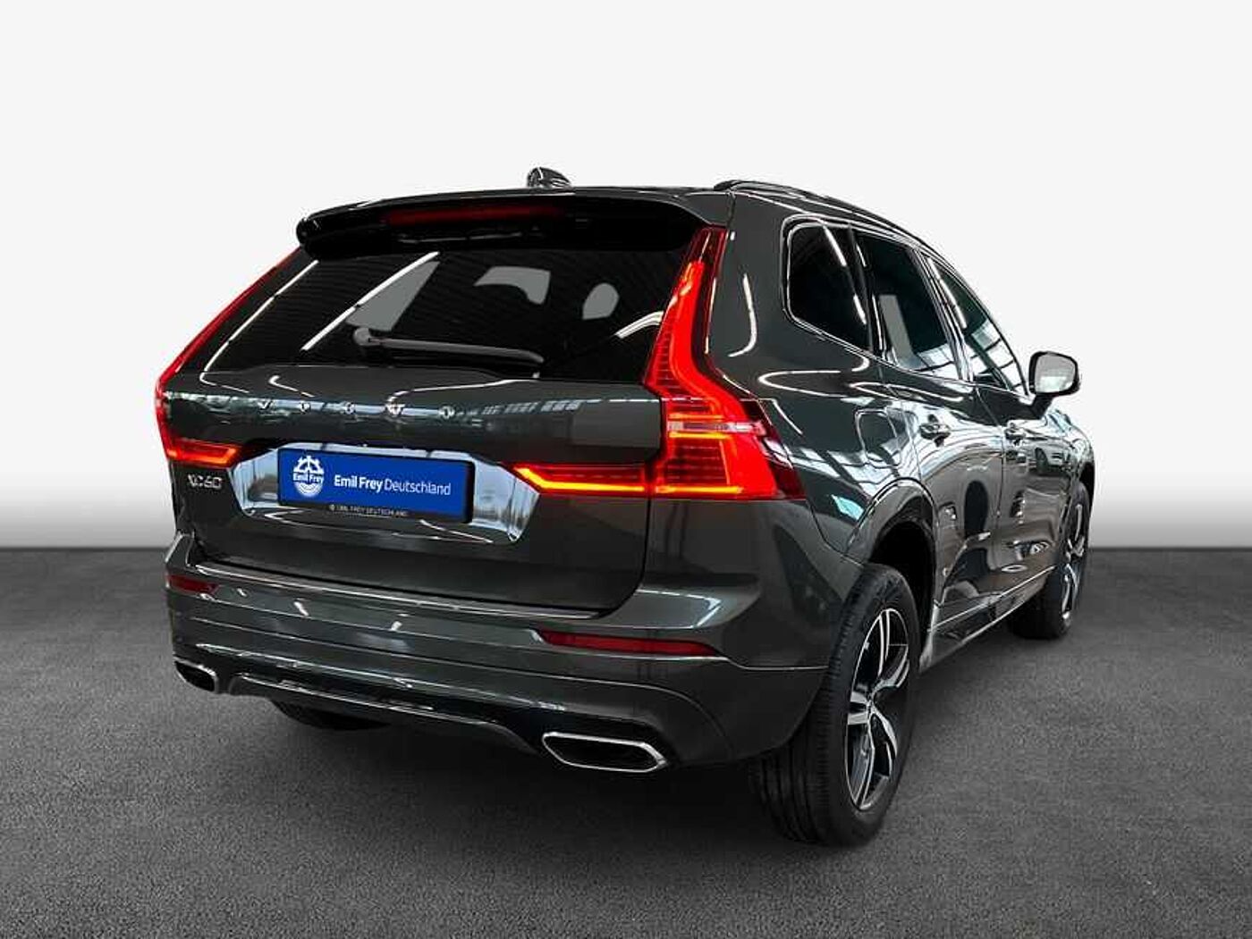 Volvo  T6 AWD Recharge R-Design Glasd BLIS Leder 19'